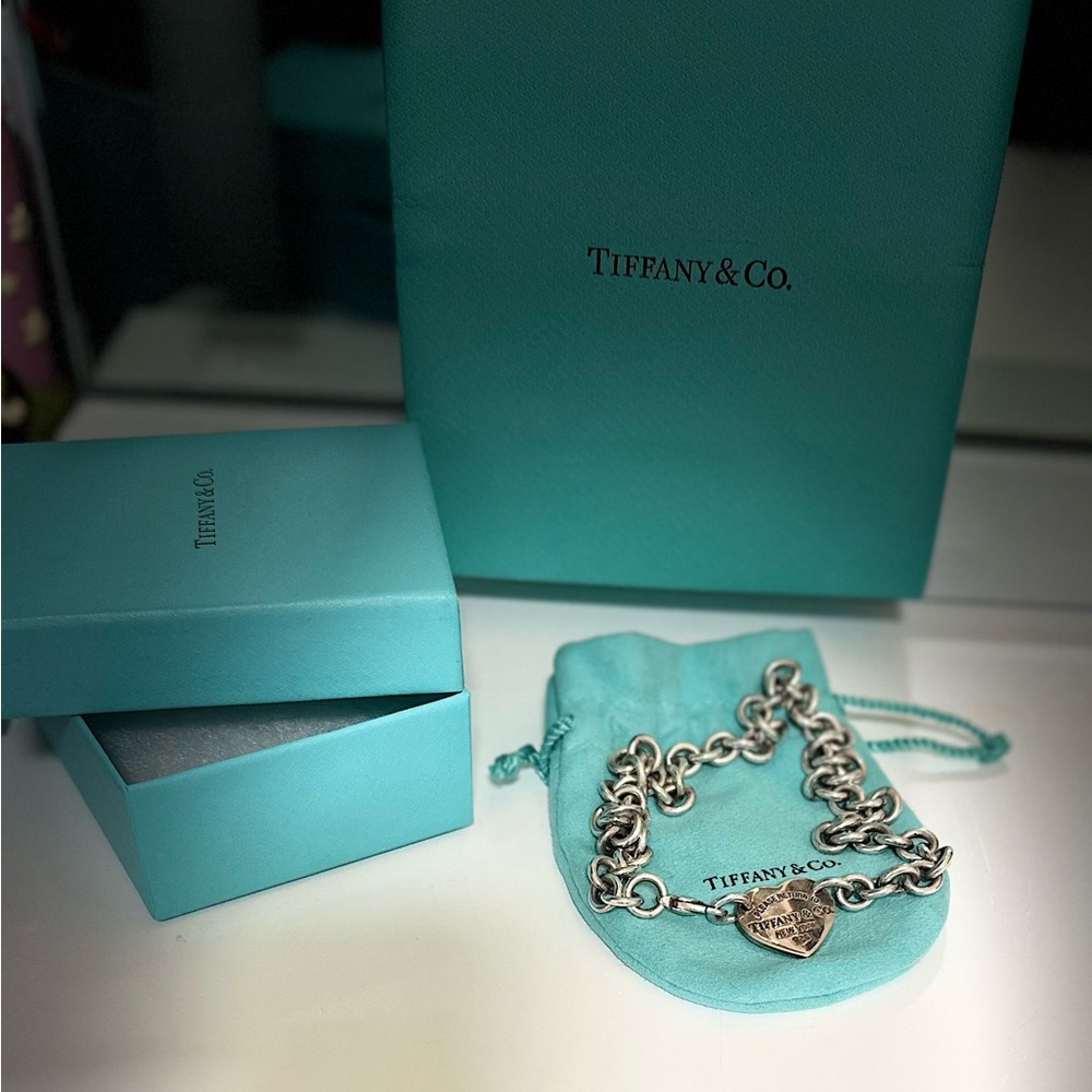 AUTHENTIC💎 TIFFANY HEART TAG CHAIN LINK CHOKER